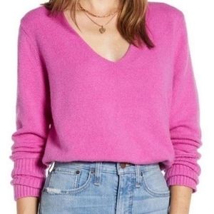Something‎ Navy Wool Blend Pink V-Neck Long Sleeve Sweater